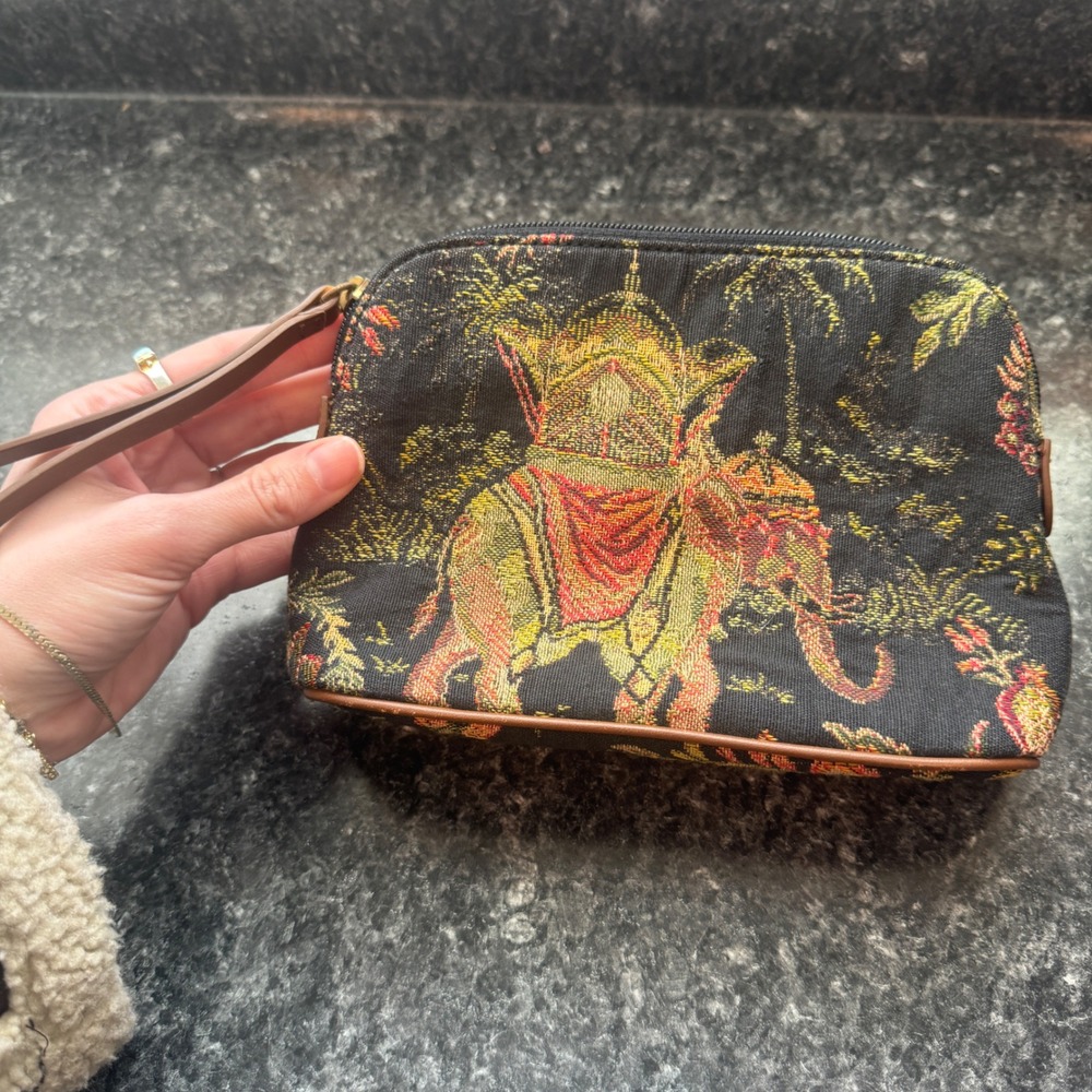 Talbots Elephant Retro Tapestry Canvas Wristlet Cosmetic Bag Leather Strap Boho